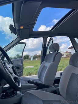 Ford Sierra 2.0 DOHC - 10