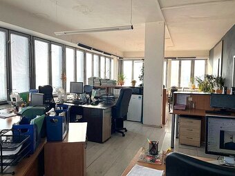 Pronájem kanceláře 57m2 v centru města, ul. Kobližná - 10
