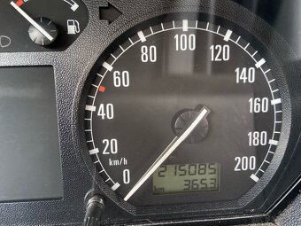 Škoda fabia 1.4 MPI - 10