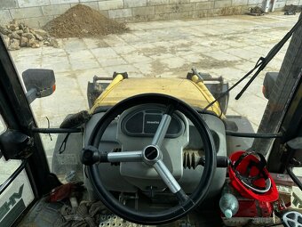 Traktorbagr Komatsu WB 93 R-5 - 10