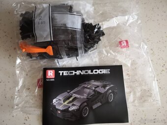 Stavebnice závodní auto černé - 10