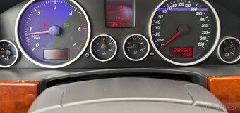 Volkswagen Touareg,R5 2.5TDi 4x4,ČR Automat - 10