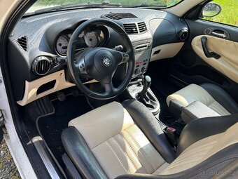alfa romeo 147 1.6 benzin 77kw r.8/2008 klima alu kola 18" - 10