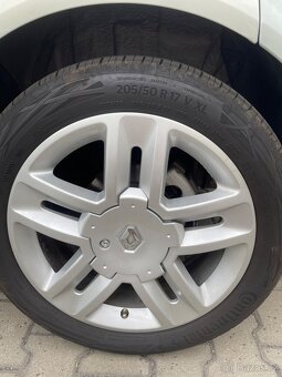 Prodám Renault Megane ll 2003 hatckback - 10
