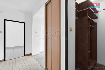 Prodej bytu 3+1, 75 m², Jičín, ul. K. Vika - 10