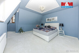 Prodej rodinného domu, 295 m², Praha, ul. Dobrošovská - 10