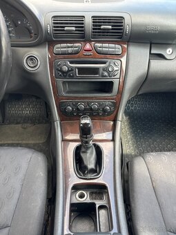 Mercedes-Benz C 200 CDI Classic 90kW KOMBI - 10