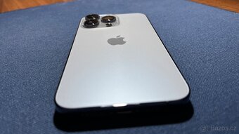 Apple iPhone 13 Pro sv. modrý - 10