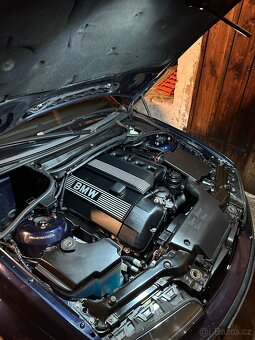 BMW 325i Touring E46 - 10