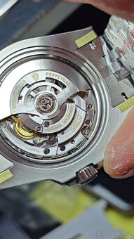 Rolex GMT Master II Rootbeer - 10