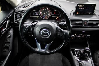 Prodám ojeté osobní auto Mazda 3 Hatchback 2015 - 10