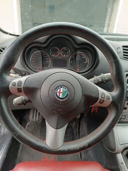 Alfa Romeo GT 1.9 Jtdm 110kw - 10