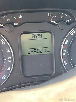Škoda Octavia 2 1.6 FSI (85kw) combi - 10