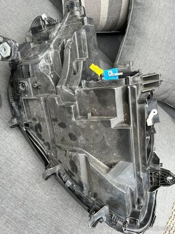 Přední světla na Mercedes s-kupé A217 C217 - 10