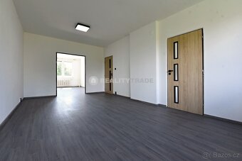 PRONÁJEM PĚKNÉHO, VELKÉHO BYTU 3+1, 76 M2, S LODŽIÍ, VE 2NP - 10