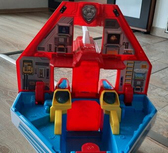 Tlapková patrola - letoun, auta, postavičky - 10