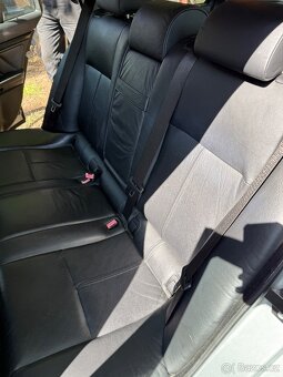 KOŽENÉ SEDAČKY E39 - 10