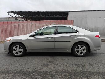 Honda Accord 2.0 115 kW i-VTEC 2009 benzín - 10