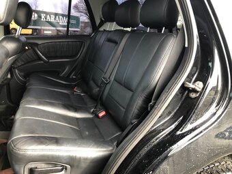 Mercedes Benz ML 270 CDI - 10
