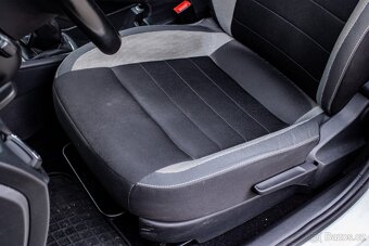 Škoda Rapid 1.6 TDI 115k Ambition /SK Pôvod/1.Majiteľ/Nelako - 10