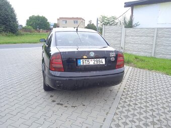 Škoda Superb - 10