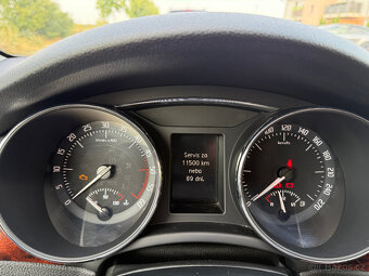 Škoda Superb II 2.0 TDi 125 kW 2010 - 10