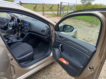 Renault megane grandtour - 10