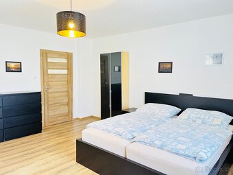 Kompletní ložnice Malm IKEA - 10