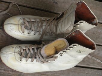 Dámské brusle, velikost 40 - 10