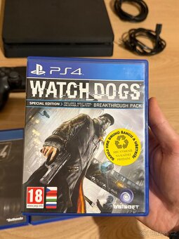 Sony PlayStation 4 Slim 1TB + originál ovládače a PS4 hry - 10