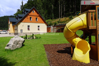 Prodej apartmánu 1+kk ve Pstruží přímo u lanovky skiareálu P - 10