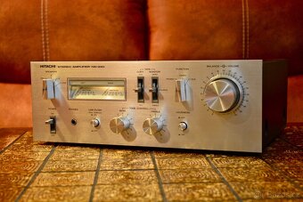 HITACH HA-330 - 10