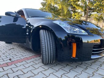 Nissan 350z - 10