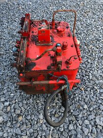 Olejová nádrž. - 10