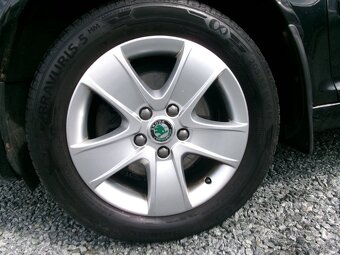 ŠKODA OCTAVIA 1,8TSi ELEGANCE COMBI TAŽNÉ ZAŘÍZENÍ - 10