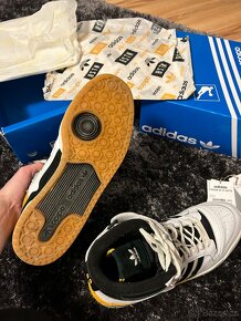 Adidas forum x BSTN - 10