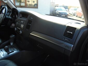 Mitsubishi Pajero 3.2 125kW 4x4 - 10