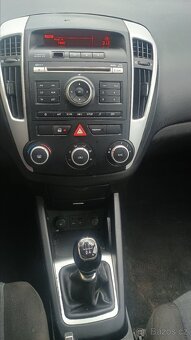 Kia ceed 2012 - 10