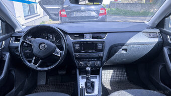 Vůz na náhradní díly Škoda Octavia 3 kombi 2017 CXXB RRD LA7 - 10