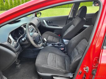 Kia Ceed 1.6crdi 2015 - 10