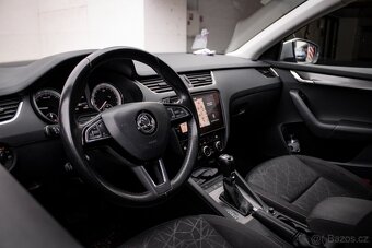 Škoda Octavia Combi 2.0TDI DSG - 10