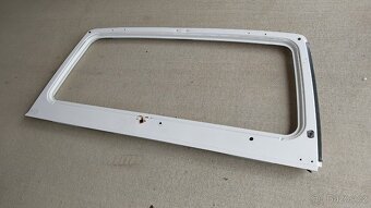 Suzuki Samurai SJ413 – Rám čelního skla bílý - 10