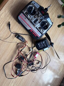 Letadlo model modelářství vysílačka - 10