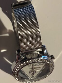 Hodinky guess funkcni top stav - 10