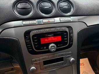 Ford S-MAX 2,0 TDCI TITANIUM AUTOMAT TAŽNÉ - 10