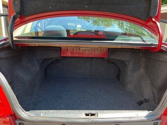 Toyota Avensis 1.8 VVTI - 10
