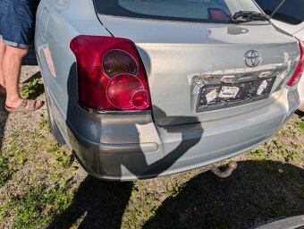 Toyota Avensis 2004 2.0 85kw d4d - 10