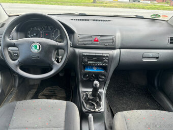 Škoda Octavia - 10