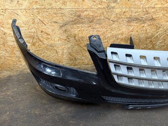 KOMPLETNÍ PŘEDNÍ NÁRAZNÍK MERCEDES W164 PŘED.FL. C197 - 10
