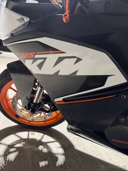 KTM RC 125 - 10